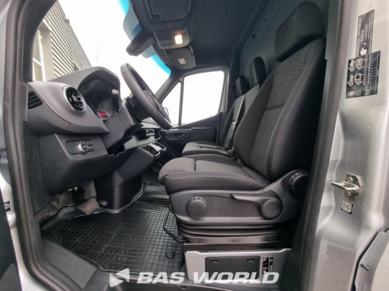 奔驰 Sprinter 319 CDI 封闭箱式货车