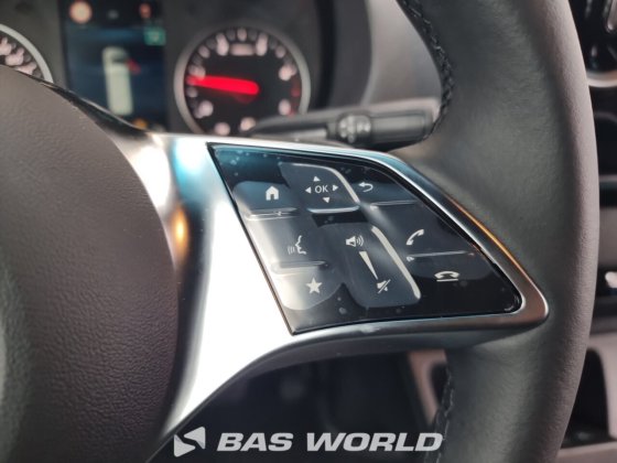 メルセデス スプリンター 319 CDI クローズド・ボックス・バン