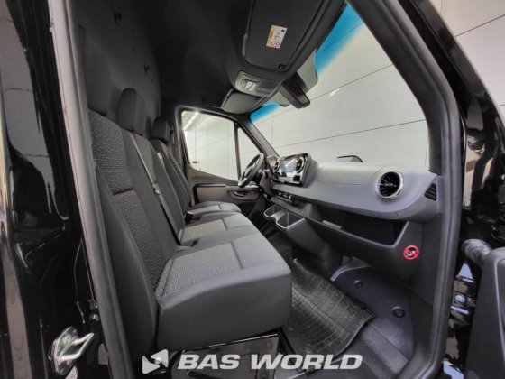 奔驰 Sprinter 319 CDI 封闭箱式货车