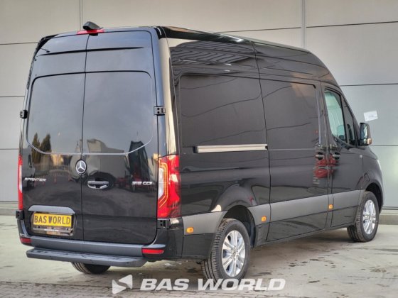 奔驰 Sprinter 319 CDI 封闭箱式货车