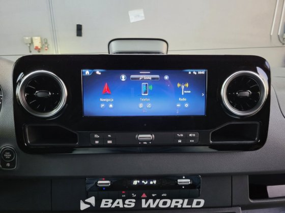 メルセデス スプリンター 319 CDI クローズド・ボックス・バン