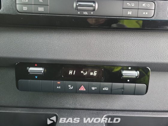 メルセデス スプリンター 319 CDI クローズド・ボックス・バン