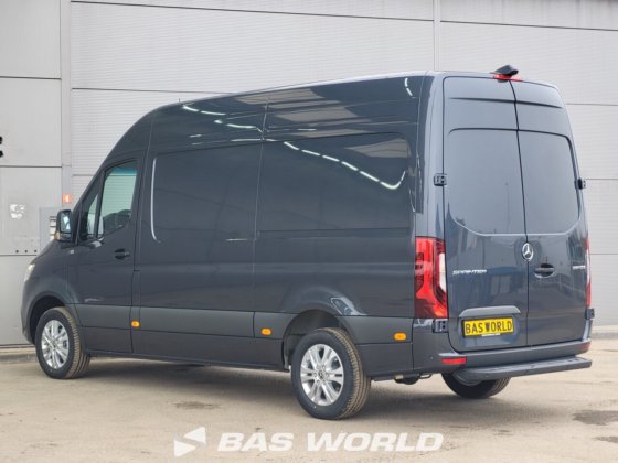 奔驰 Sprinter 319 CDI 封闭箱式货车