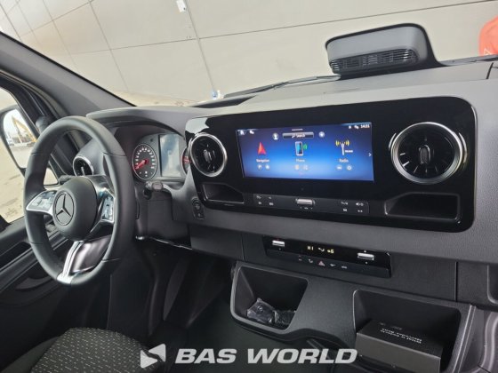 メルセデス スプリンター 319 CDI クローズド・ボックス・バン