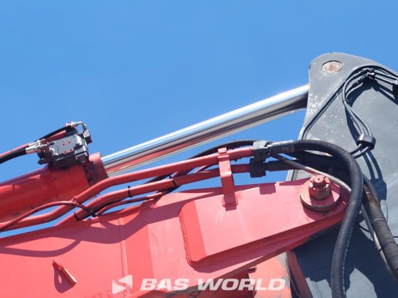 沃尔沃履带式挖掘机