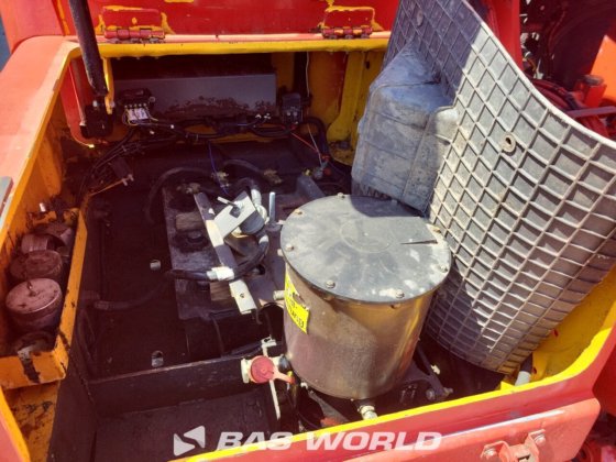 沃尔沃履带式挖掘机