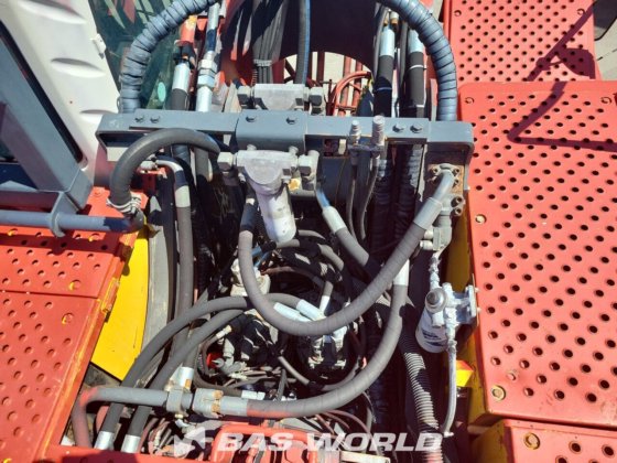 沃尔沃履带式挖掘机