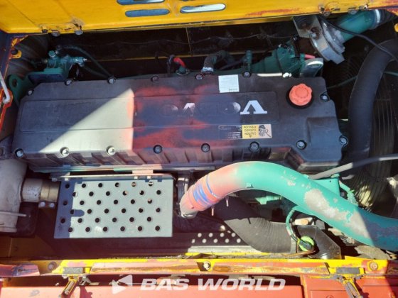 沃尔沃履带式挖掘机