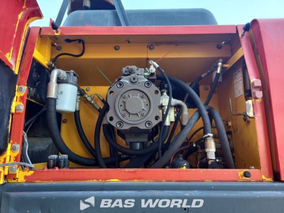 沃尔沃履带式挖掘机