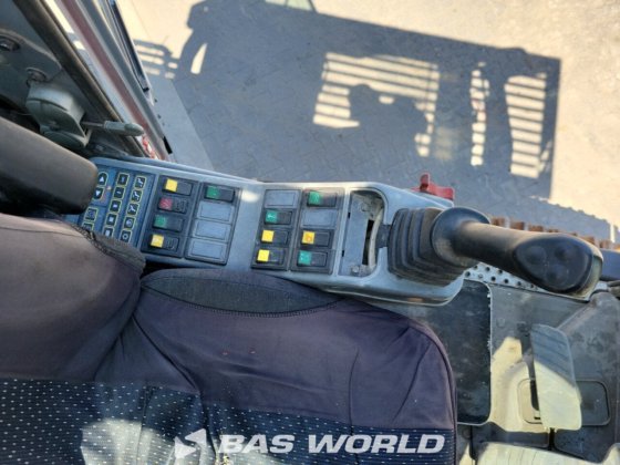 沃尔沃履带式挖掘机