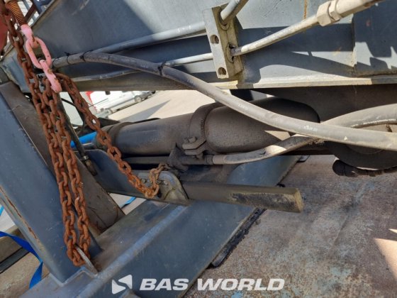 沃尔沃履带式挖掘机