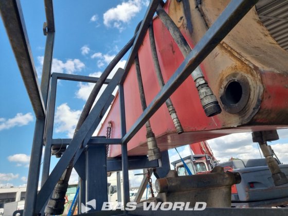 沃尔沃履带式挖掘机