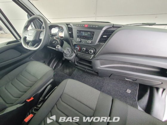 イヴェコ・デイリー 35S18 カーテンサイド