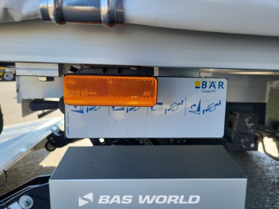 イヴェコ・デイリー 35S18 カーテンサイド