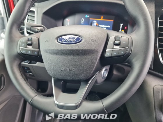 福特全顺 165pk 封闭箱式货车