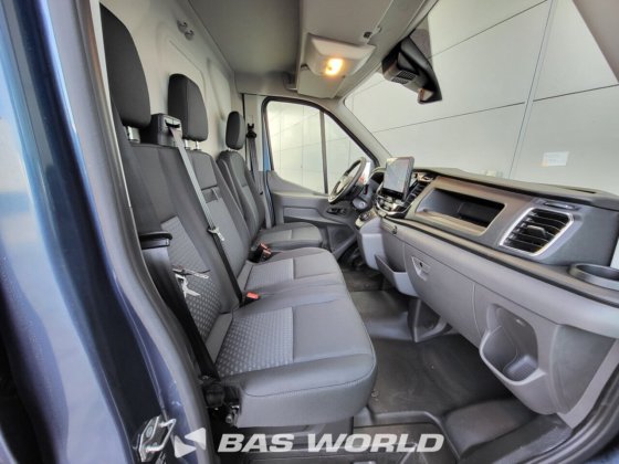 福特全顺 165pk 封闭箱式货车