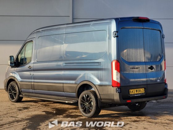 福特全顺 165pk 封闭箱式货车