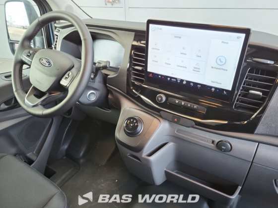 福特全顺 165pk 封闭箱式货车