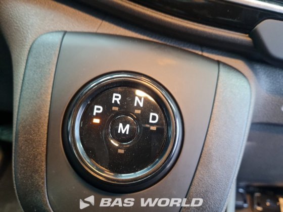 福特全顺 165pk 封闭箱式货车