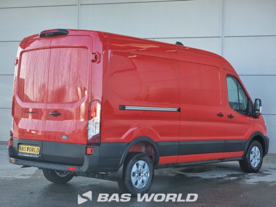 フォード トランジット 165pk クローズド・ボックス・バン