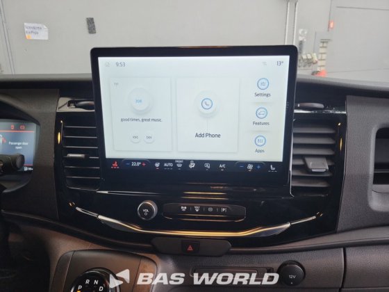 福特全顺 165pk 封闭箱式货车