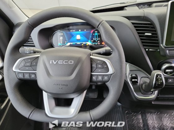 イヴェコ・デイリー 35C21 クローズド・ボックス・バン