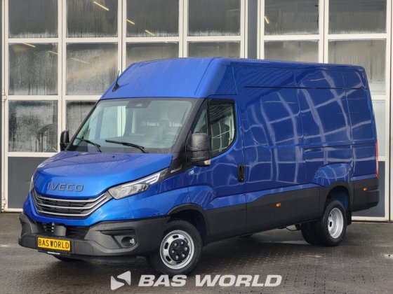 イヴェコ・デイリー 35C21 クローズド・ボックス・バン