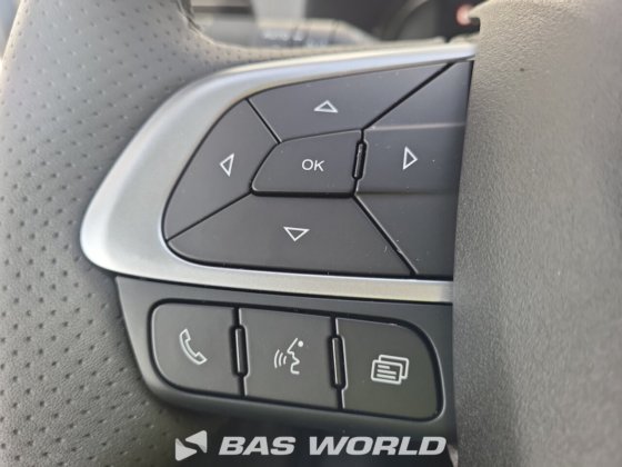 イヴェコ・デイリー 35C21 クローズド・ボックス・バン