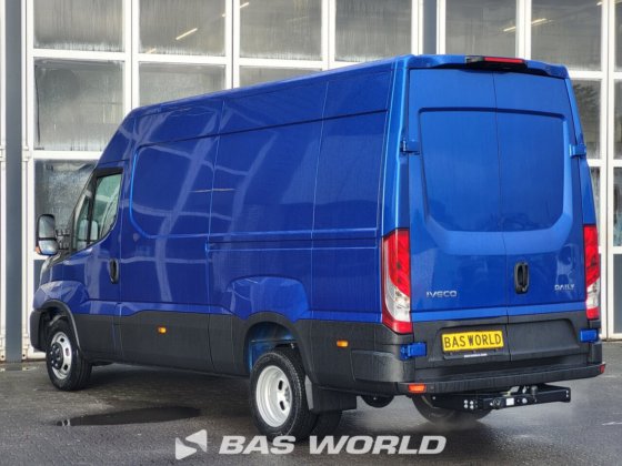 依维柯 Daily 35C21 封闭箱式货车