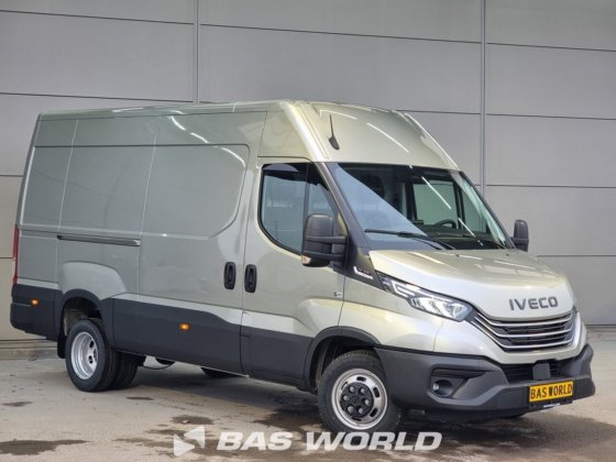 イヴェコ・デイリー 35C21 クローズド・ボックス・バン