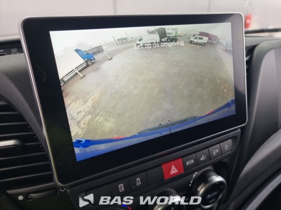 イヴェコ・デイリー 35C21 クローズド・ボックス・バン