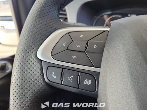 イヴェコ・デイリー 35C21 クローズド・ボックス・バン