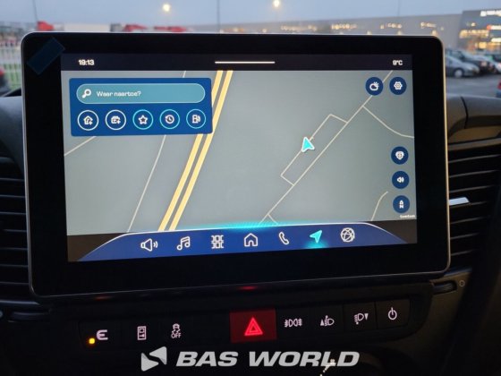 イヴェコ・デイリー 35S21 クローズド・ボックス・バン