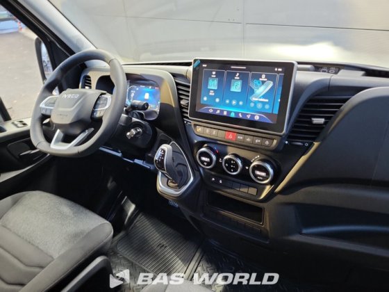 イヴェコ・デイリー 35S21 クローズド・ボックス・バン