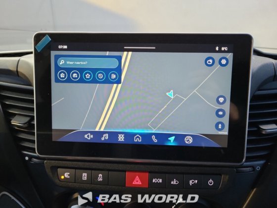 イヴェコ・デイリー 35S21 クローズド・ボックス・バン