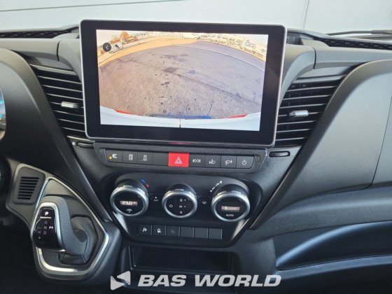 イヴェコ・デイリー 35S21 クローズド・ボックス・バン