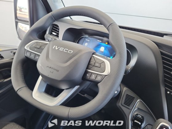 イヴェコ・デイリー 35S21 クローズド・ボックス・バン