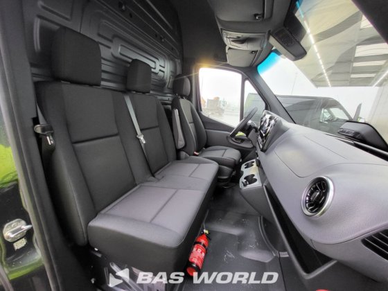 メルセデス スプリンター 319 CDI クローズド・ボックス・バン