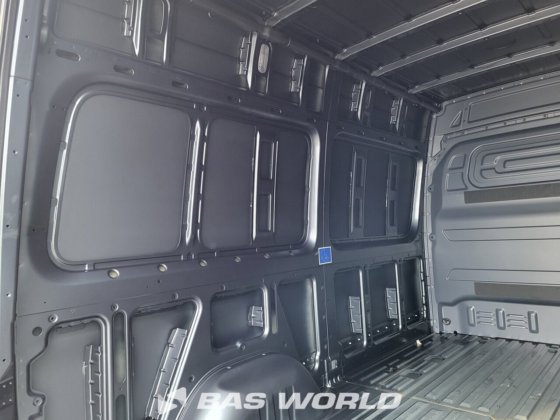 奔驰 Sprinter 319 CDI 封闭箱式货车