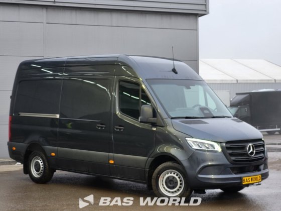 奔驰 Sprinter 319 CDI 封闭箱式货车