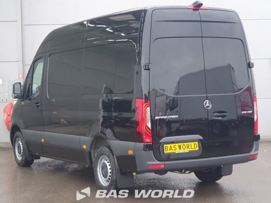 奔驰 Sprinter 319 CDI 封闭箱式货车