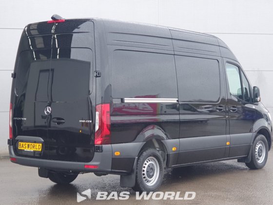 奔驰 Sprinter 319 CDI 封闭箱式货车