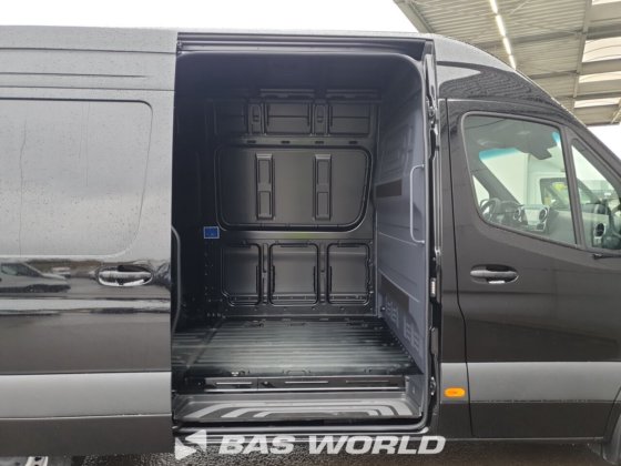 奔驰 Sprinter 319 CDI 封闭箱式货车