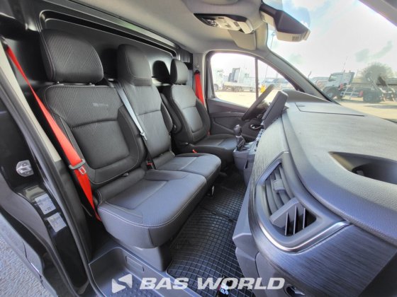 雷诺 Trafic 120pk 封闭箱式货车