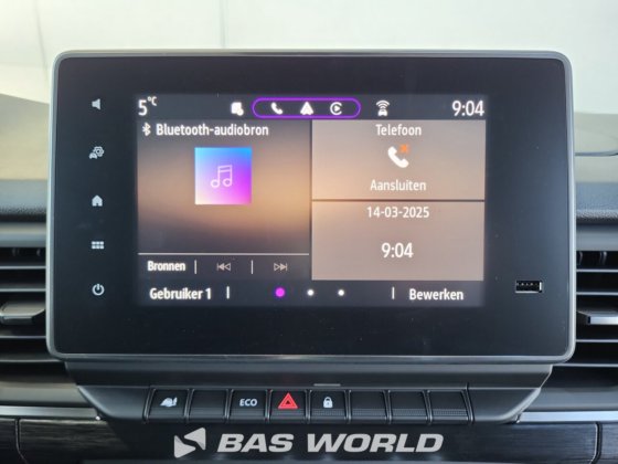 ルノー・トラフィック120pkクローズド・ボックス・バン