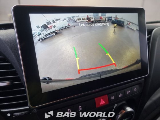 イヴェコ・デイリー 35C21 クローズド・ボックス・バン