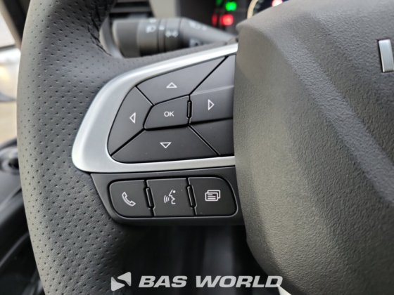 イヴェコ・デイリー 35C21 クローズド・ボックス・バン