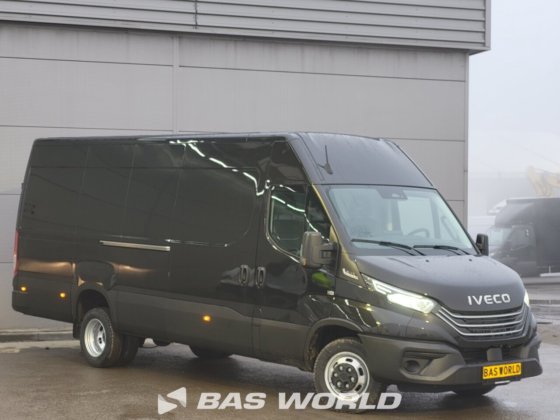 イヴェコ・デイリー 35C21 クローズド・ボックス・バン