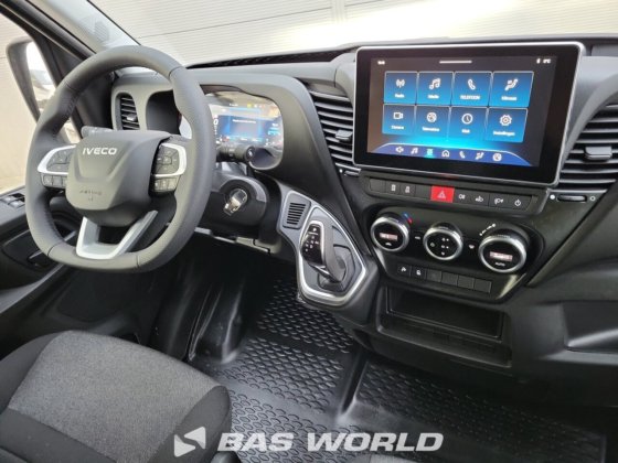 イヴェコ・デイリー 35C21 クローズド・ボックス・バン