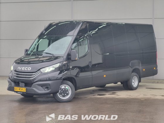 イヴェコ・デイリー 35C21 クローズド・ボックス・バン